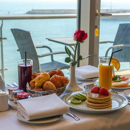 Al Kout Beach Hotel Kuvait Kültér fotó
