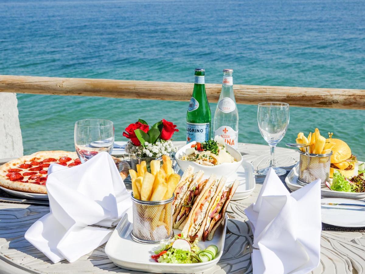 Al Kout Beach Hotel Kuvait Kültér fotó