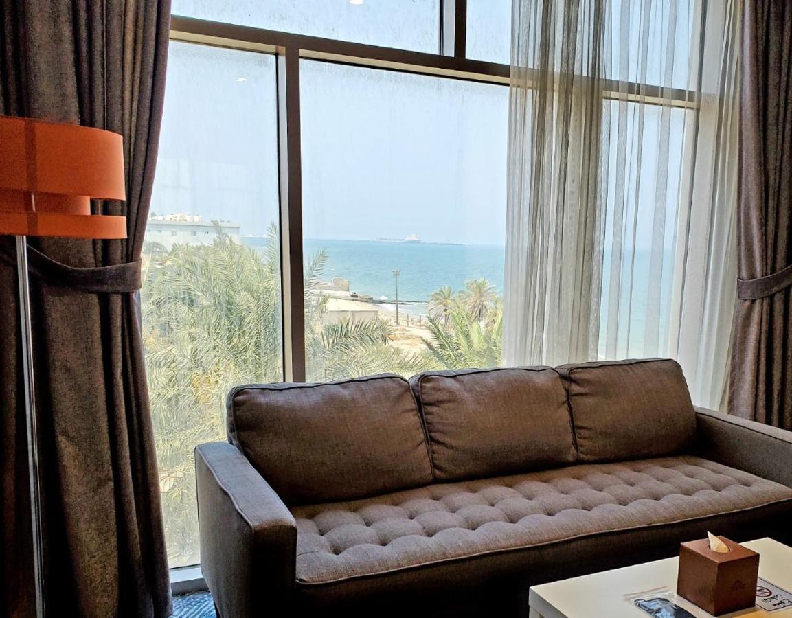 Al Kout Beach Hotel Kuvait Kültér fotó