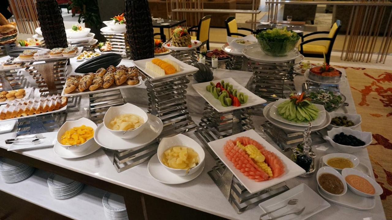 Al Kout Beach Hotel Kuvait Kültér fotó