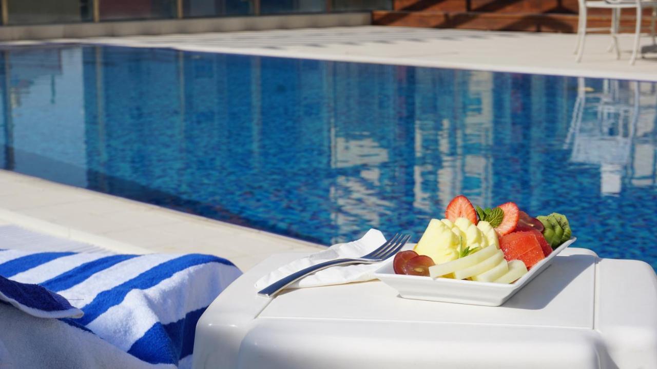 Al Kout Beach Hotel Kuvait Kültér fotó